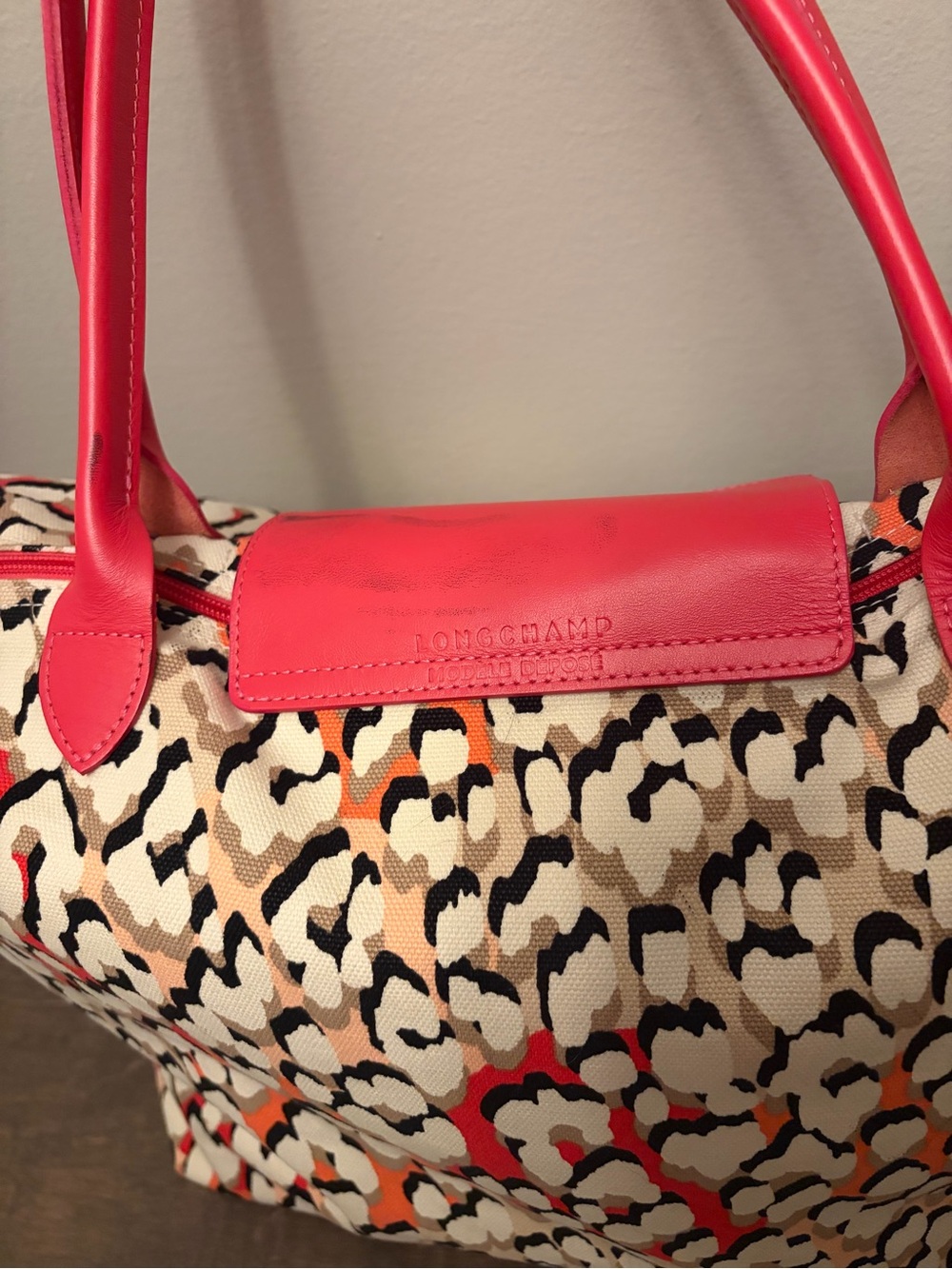 Longchamp rare Leopard-Pattern Tote - Picture 6 of 7